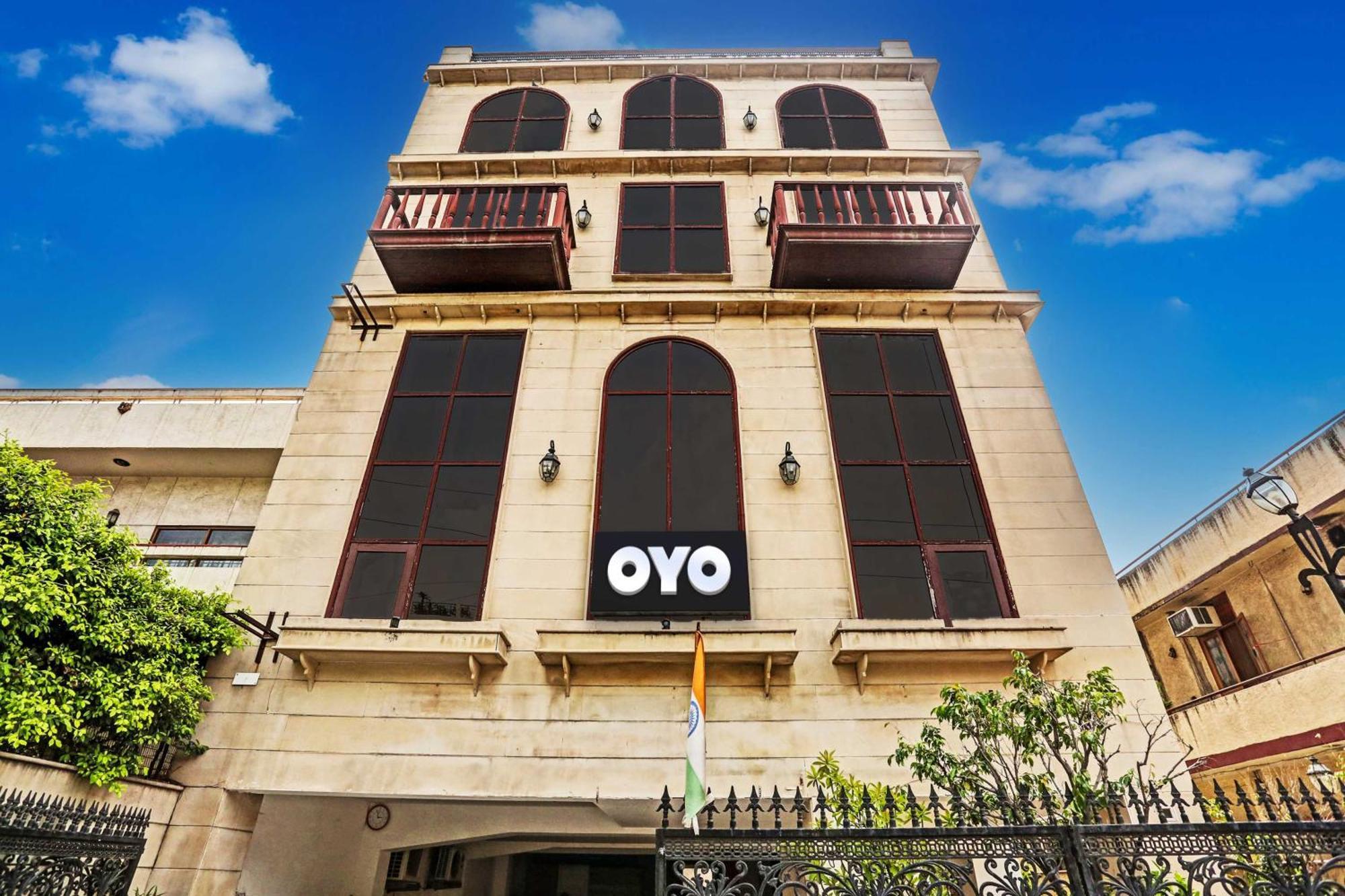 Hotel Townhouse The Royce New Friends Colony à New Delhi Extérieur photo